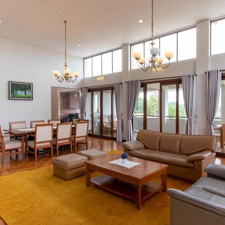 Family Only Amazing City View Villa - De Reiz Firen Syariah Bandung Esterno foto