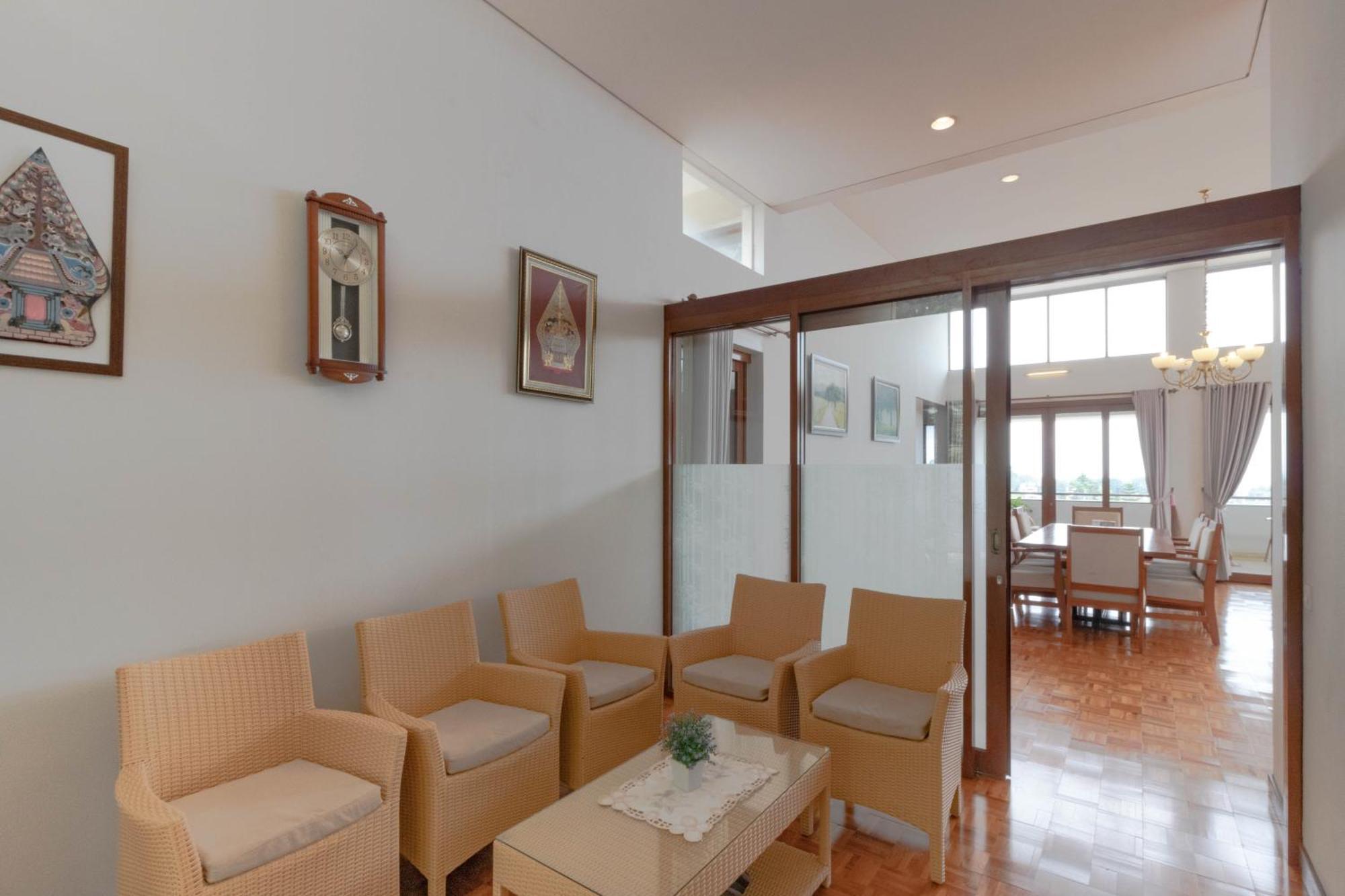 Family Only Amazing City View Villa - De Reiz Firen Syariah Bandung Esterno foto